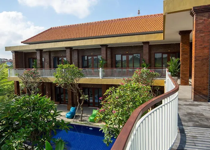 Frangipani House And By Ecommerceloka Canggu (Bali)