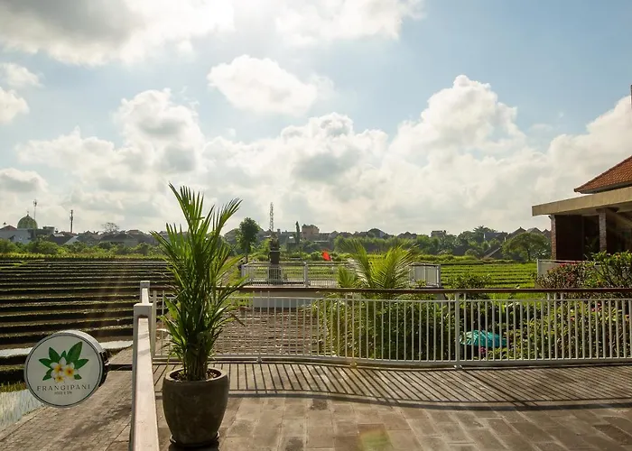 Frangipani House And By Ecommerceloka Guest house 3*