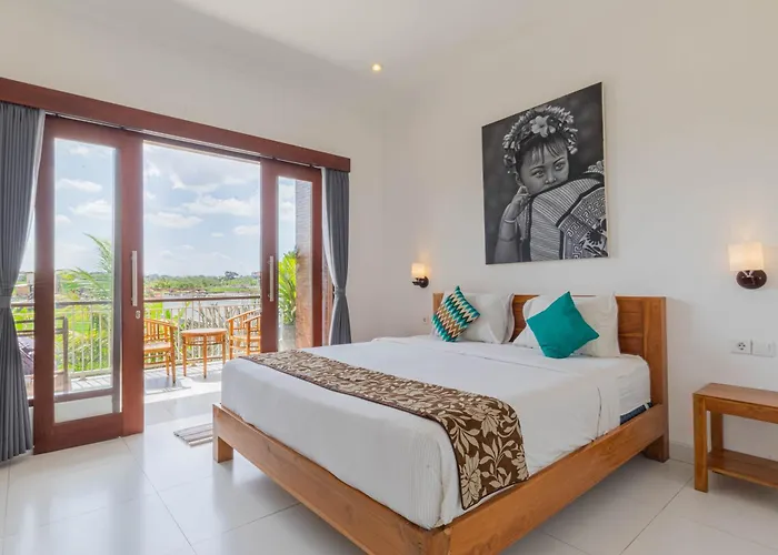 Frangipani House And By Ecommerceloka Guest house